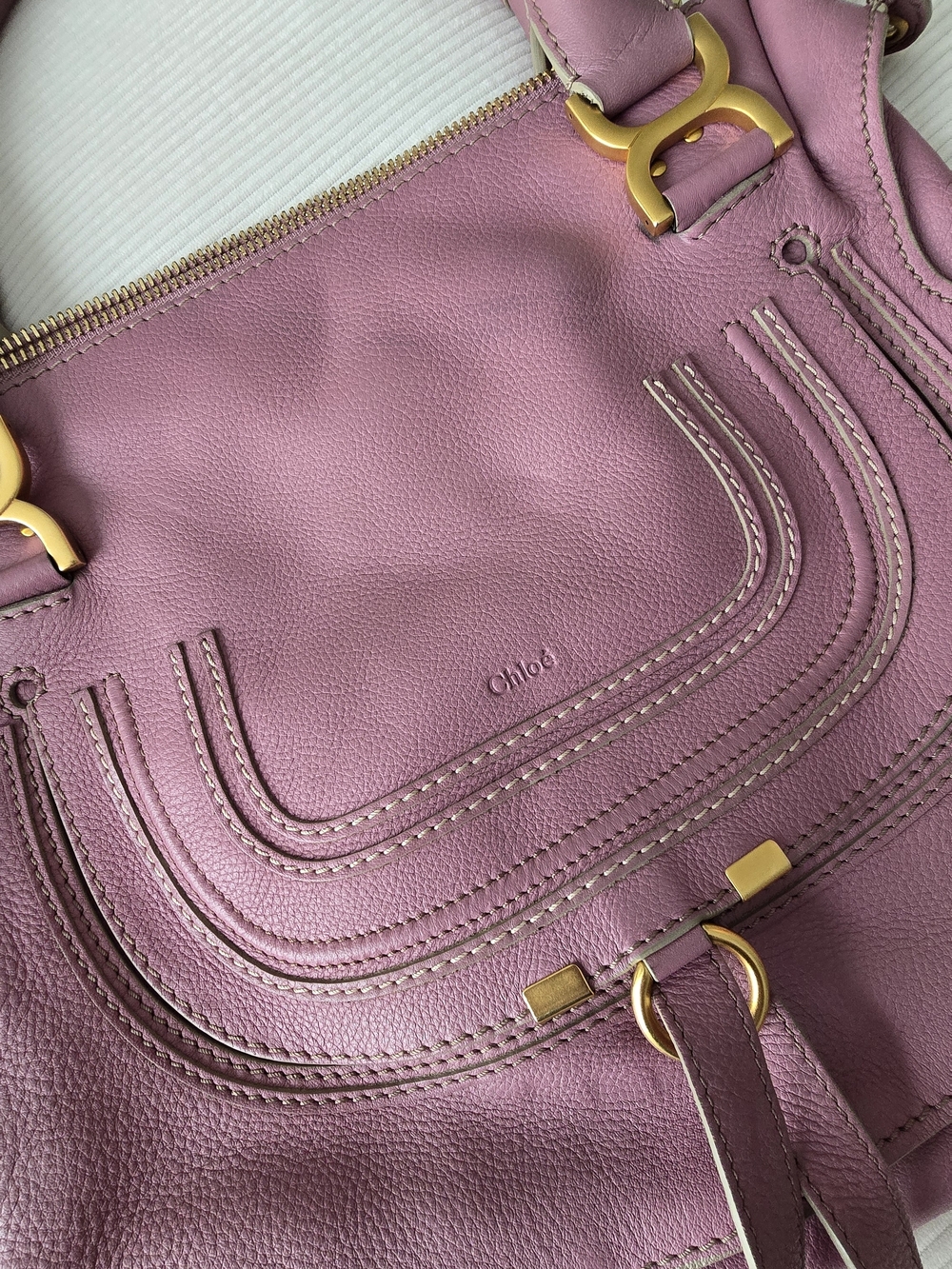 Chloe Mauve Pink Leather Shoulder Bag with Gold Hardware